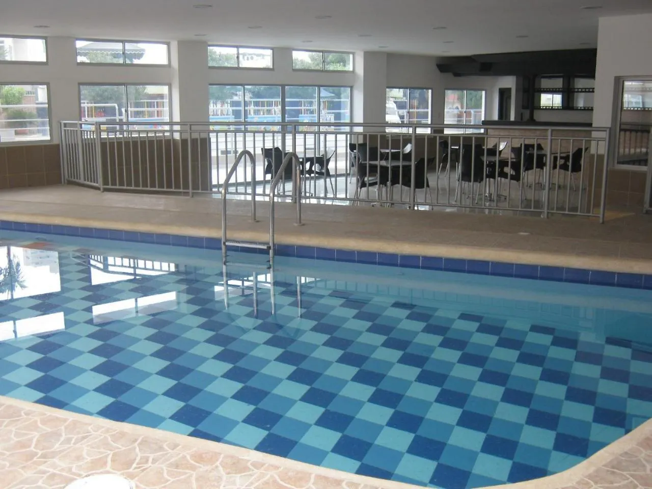 Hotel Fundacooedumag Rodadero Santa Marta  Santa Marta (Magdalena)
